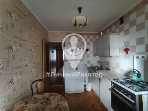 3-к квартира, 4/5 эт., 59м²